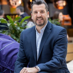 Visual: Lutz Jannausch